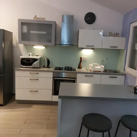 App Lux F Apartman Makarska