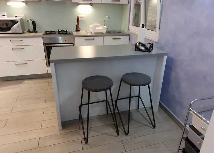 App Lux F Διαμέρισμα *