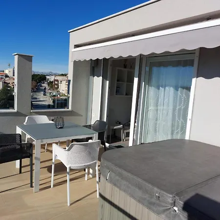 Apartment App Lux F *