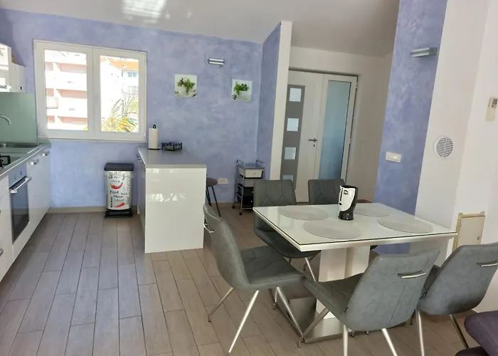 App Lux F דירה מאקרסקה